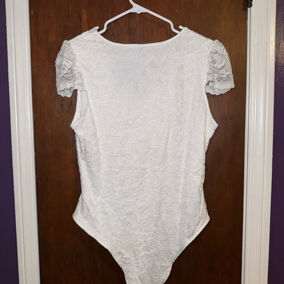 SHEIN White Lace Bodysuit - Picture 2 of 5